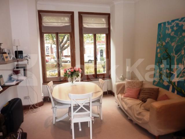 			NEW INSTRUCTION!, 2 Bedroom, 1 bath, 1 reception Flat			 Primrose Gardens, BELSIZE PARK 
